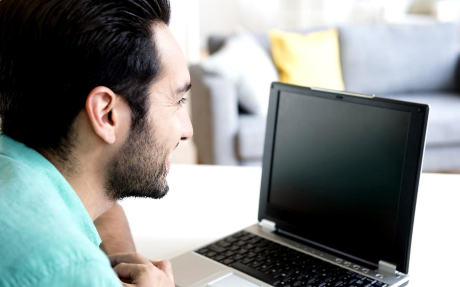 Digitale Lernplattform mit interaktiven Übungen zum kritischen Denken